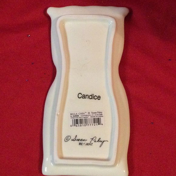 Susan Paley Vintage Candice & Noelle Salt & Pepper Shakers & Spoon Rest - Picture 9 of 9